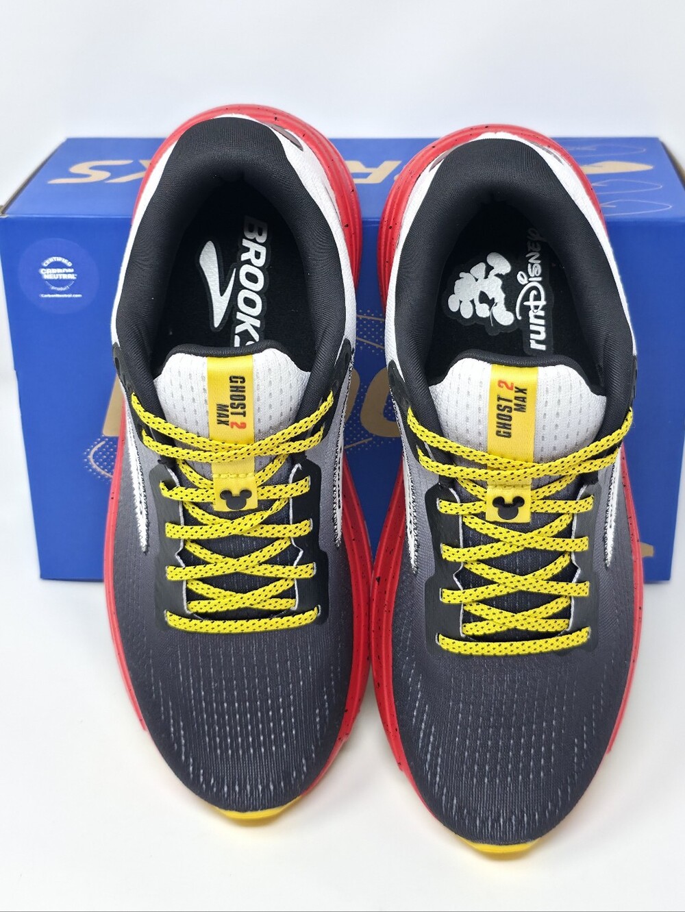 Brooks Ghost Max 2 Mickey Mouse RunDisney Women's 9.5 Limited Edition Like NEW - Picture 5 of 10